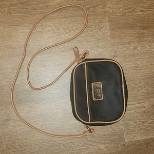 Tommy Hilfiger Crossbody Purse